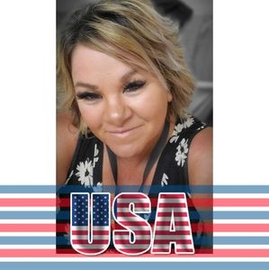 Meet your Posher, Dixie